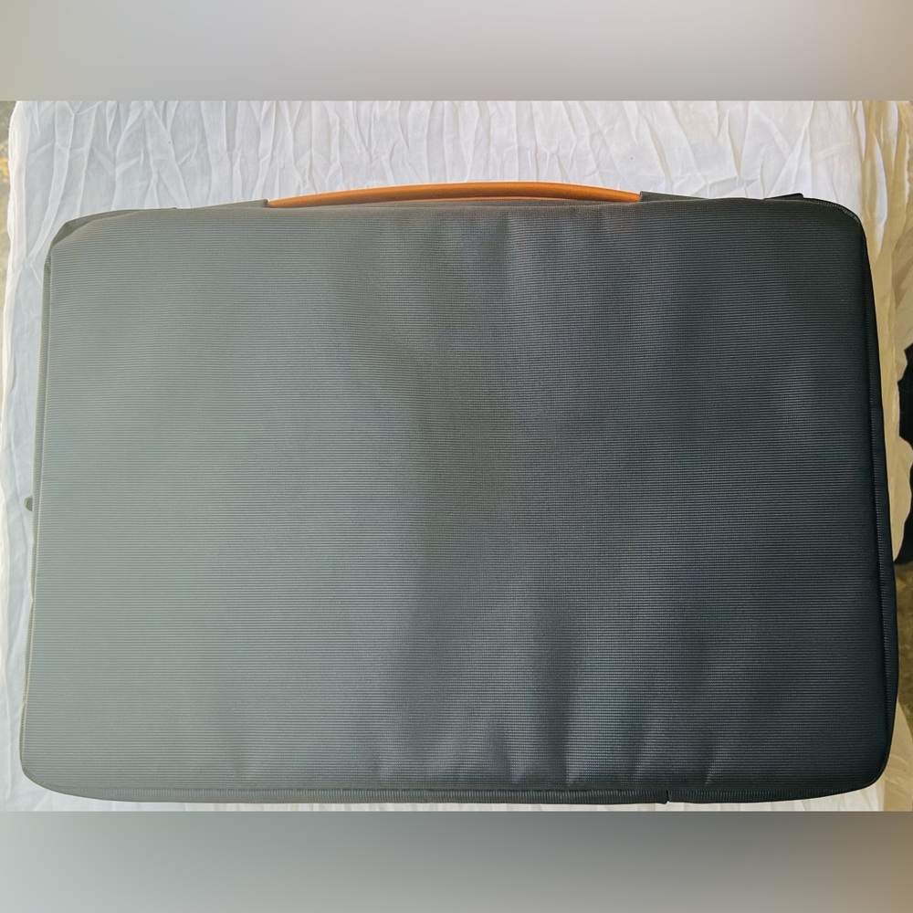 Black Laptop Bag - Picture 2 of 9